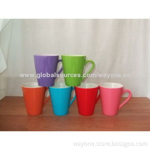 Promotional Mugs, 9oz Volume, Christmas Design, Ideal for Gifts and Promotions, Straight Shape
